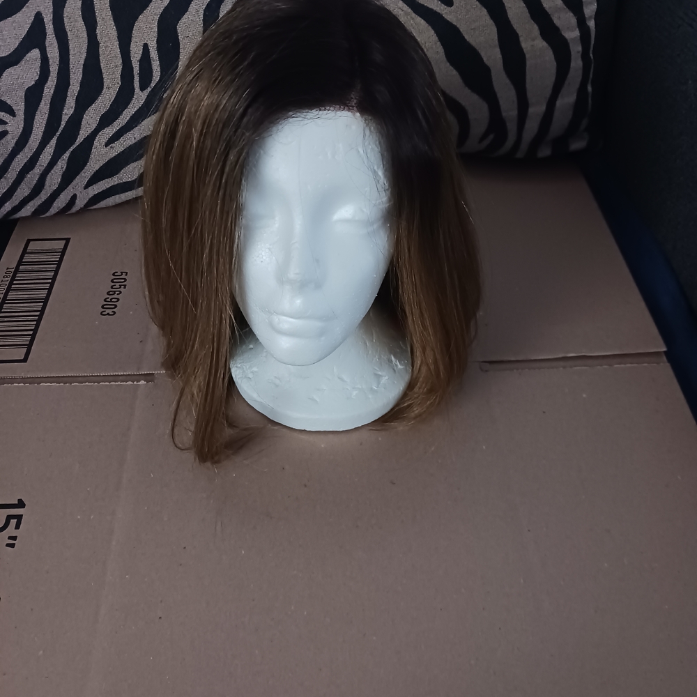 Brown Ombre Women's Wig - Picture 5 of 5
